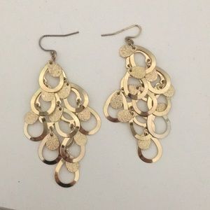 ⭐️Gold Drop Earrings